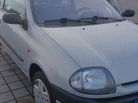 Gebraucht Renault Clio II 58 PS (42 kW) 2000 Grau Limousine