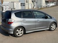 Gebraucht Honda Jazz 99 PS (72 kW) 2011 Grau Kleinwagen