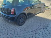 Second-hand Mini ONE 90 CP (66 kW) 2003 Negru Hatchback