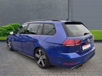 Gebraucht VW Golf VII R 310 PS (228 kW) 2018 Blau Kombi