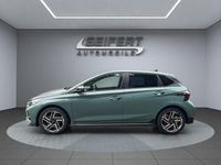 Neu Hyundai i20 N Line 101 PS (74 kW) 2025 Mangrove green / mic Limousine