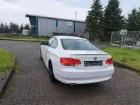 Gebraucht BMW 320 Sport Line 170 PS (125 kW) 2009 Weiß Coupé