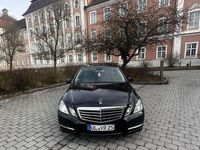 Gebraucht Mercedes E500 Elegance 392 PS (288 kW) 2010 Limousine
