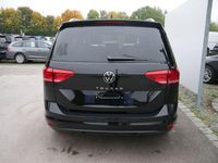 Neu VW Touran Comfortline 150 PS (110 kW) 2026 Grenadilla schwarz metallic Van / Kleinbus