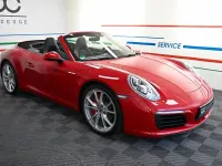 Gebraucht Porsche 911 Carrera Cabriolet 370 PS (272 kW) 2017 Karminrot Cabrio