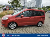 Gebraucht Ford Tourneo Courier Titanium 101 PS (74 kW) 2015 Rot Van / Kleinbus