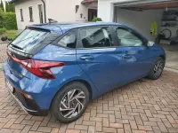 Gebraucht Hyundai i20 Trend 101 PS (74 kW) 2025 Blau Kleinwagen
