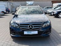 Gebraucht Mercedes E300 231 PS (169 kW) 2013 Blau Limousine