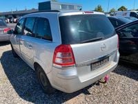 Gebraucht Opel Zafira Innovation 140 PS (102 kW) 2010 Grau Van / Kleinbus