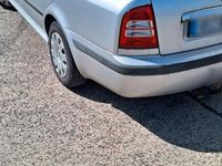 Second-hand Skoda Octavia 102 CP (75 kW) 2001 Argintiu Berlinǎ