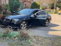 Gebraucht Mercedes E220 194 PS (142 kW) 2019 Schwarz Limousine