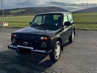 Gebraucht Lada niva 84 PS (61 kW) 2020 Grün SUV