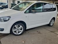 Gebraucht VW Touran 105 PS (77 kW) 2012 Weiß Van / Kleinbus
