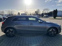 Gebraucht Mercedes A250 Advanced 218 PS (160 kW) 2025 lack mountaingrau Limousine