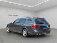 Gebraucht Mercedes E300 204 PS (150 kW) 2015 Grau Kombi