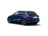 Gebraucht Audi A3 Sportback e-tron Ambiente 204 PS (150 kW) 2021 Navarrablau metallic Kleinwagen