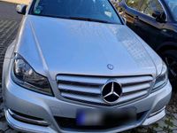 Gebraucht Mercedes C180 Avantgarde 156 PS (114 kW) 2011 Silber Limousine
