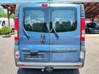 Gebraucht Opel Vivaro 145 PS (106 kW) 2010 Blau Van / Kleinbus