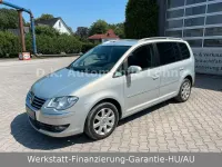 Gebraucht VW Touran Highline 140 PS (102 kW) 2009 Gold Van / Kleinbus