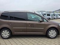 Gebraucht VW Touran Highline 140 PS (102 kW) 2014 Braun Van / Kleinbus