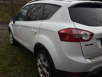 Gebraucht Ford Kuga 163 PS (119 kW) 2010 Weiß SUV