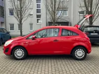 Gebraucht Opel Corsa Color Edition 86 PS (63 kW) 2012 Rot Kleinwagen