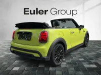 Gebraucht Mini Cooper Cabriolet 136 PS (100 kW) 2023 Gelb Cabrio