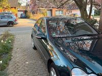 Gebraucht Mercedes C240 170 PS (125 kW) 2001 Grün Limousine