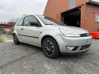 Gebraucht Ford Fiesta 100 PS (73 kW) 2003 Silber Kleinwagen