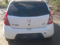 Gebraucht Dacia Sandero 87 PS (63 kW) 2008 Weiß Kleinwagen