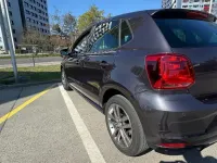 Używany VW Polo 90 KM (66 kW) 2017 Szary Hatchback