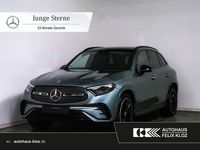 Gebraucht Mercedes GLC300 AMG 269 PS (197 kW) 2024 Metalliclack verdesilber SUV