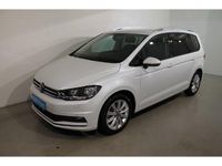 Gebraucht VW Touran Move 150 PS (110 kW) 2024 Weiß Van / Kleinbus