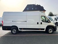 Gebraucht Peugeot Boxer 176 PS (129 kW) 2024 Weiß icy Van
