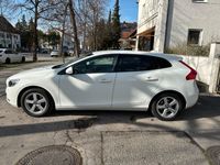 gebraucht Volvo V40 You! *NAVI*AHK*TOP ZUSTAND*