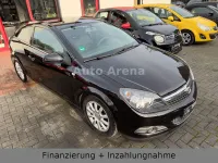 Używany Opel Astra GTC Selection 90 KM (66 kW) 2009 Czarny Coupe