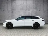 Gebraucht VW Passat IQ Drive 272 PS (200 kW) 2025 Pure white Kombi