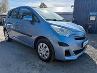 Gebraucht Toyota Verso-S 99 PS (72 kW) 2011 Blau Van / Kleinbus