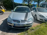 Gebraucht VW Golf V 101 PS (74 kW) 2004 Silber Kleinwagen