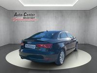 Gebraucht Audi A3 Attraction 150 PS (110 kW) 2015 Schwarz Limousine