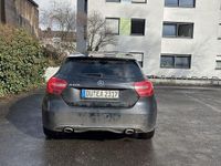 Gebraucht Mercedes A220 170 PS (125 kW) 2014 Schwarz Kleinwagen