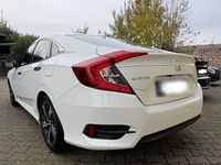 Gebraucht Honda Civic Prestige 182 PS (133 kW) 2018 Weiß Limousine