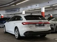 Gebraucht Audi A5 Sport 204 PS (150 kW) 2025 Weiß Kombi