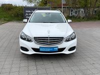 Gebraucht Mercedes E350 Elegance 258 PS (189 kW) 2015 Weiß Limousine