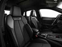 Gebraucht Audi S3 Ambiente 333 PS (244 kW) 2025 Arkonaweiß Limousine