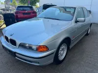 Gebraucht BMW 525 163 PS (119 kW) 2001 Silber Limousine