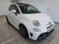 Gebraucht Abarth 595C 165 PS (121 kW) 2023 Bianco bossa nova/calco Cabrio