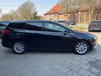 Gebraucht Ford Focus Titanium 150 PS (110 kW) 2016 Schwarz Limousine
