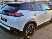 Gebraucht Peugeot e-2008 GTi 100 kW (136 PS) 2021 Weiß SUV