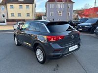 Gebraucht VW T-Roc Basis 116 PS (85 kW) 2020 Grau SUV